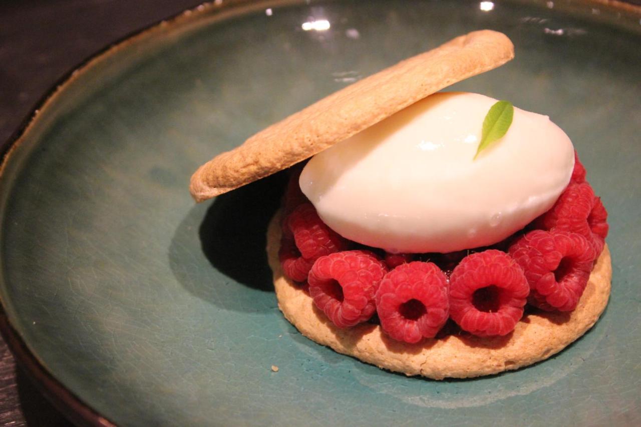 Logis Hotel & Restaurant - Le Manoir De Sauvegrain Saint-Lambert  Luaran gambar