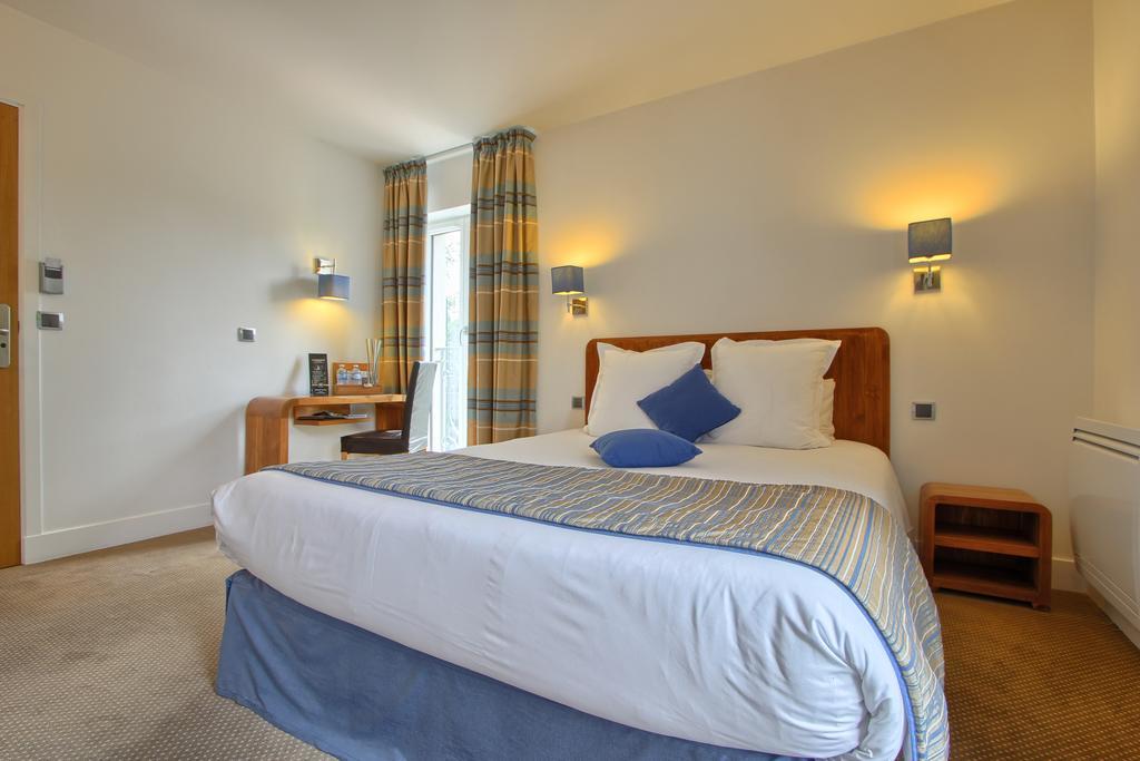 Logis Hotel & Restaurant - Le Manoir De Sauvegrain Saint-Lambert  Luaran gambar